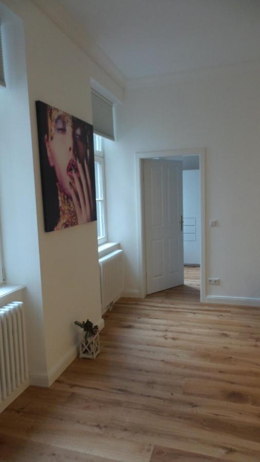 וינה Pink Lotus Apartment מראה חיצוני תמונה